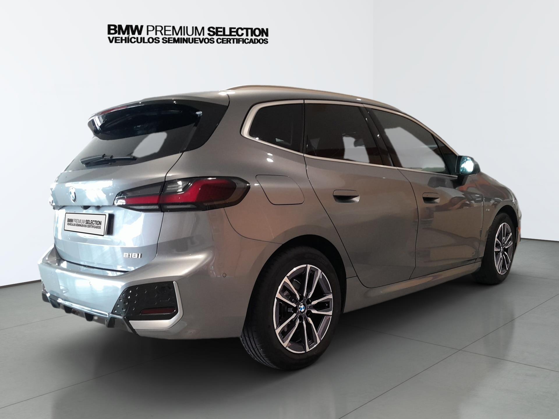 BMW Serie 2 218i Active Tourer color Gris. Año 2022. 100KW(136CV). Gasolina. En concesionario Automotor Premium Fuengirola - Málaga de Málaga