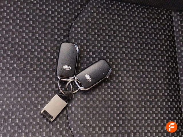 Foto 22 Kia XCeed 1.6 GDi PHEV eDrive 104 kW (141 CV)