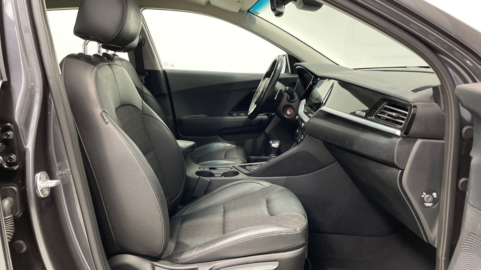 Kia Niro 1.6 GDi HEV Híbrido en Barcelona