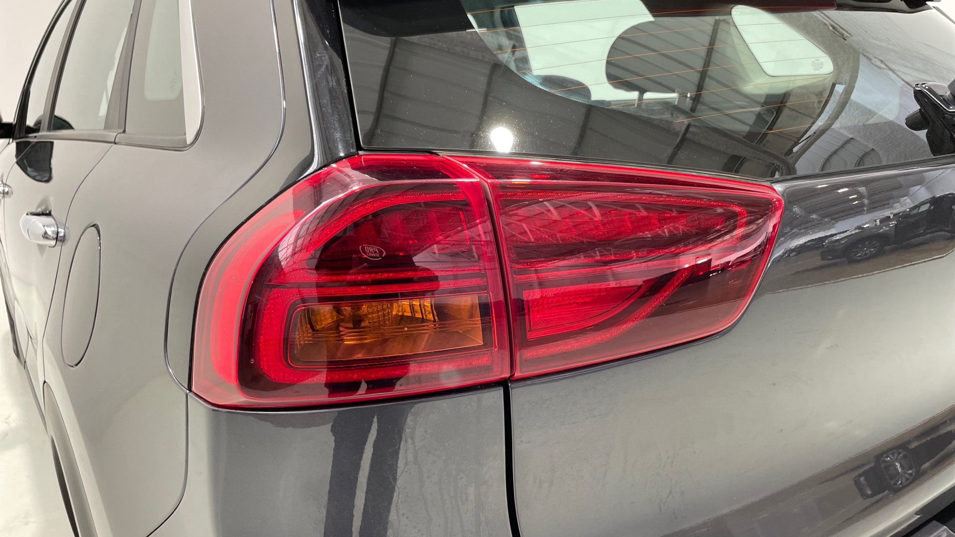 Kia Niro 1.6 GDi HEV Híbrido en Barcelona