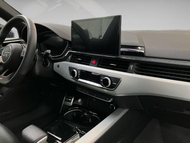 Audi A4 Black line 35 TFSI 110 kW (150 CV) S tronic