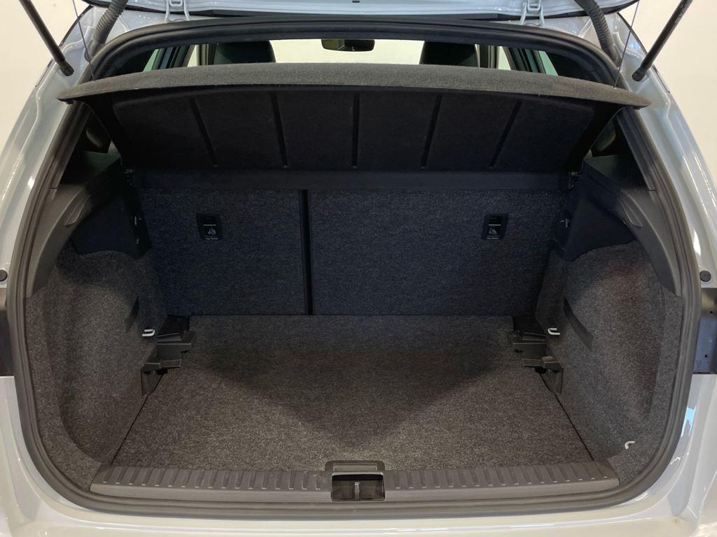 SEAT Arona 1.5 TSI en Barcelona