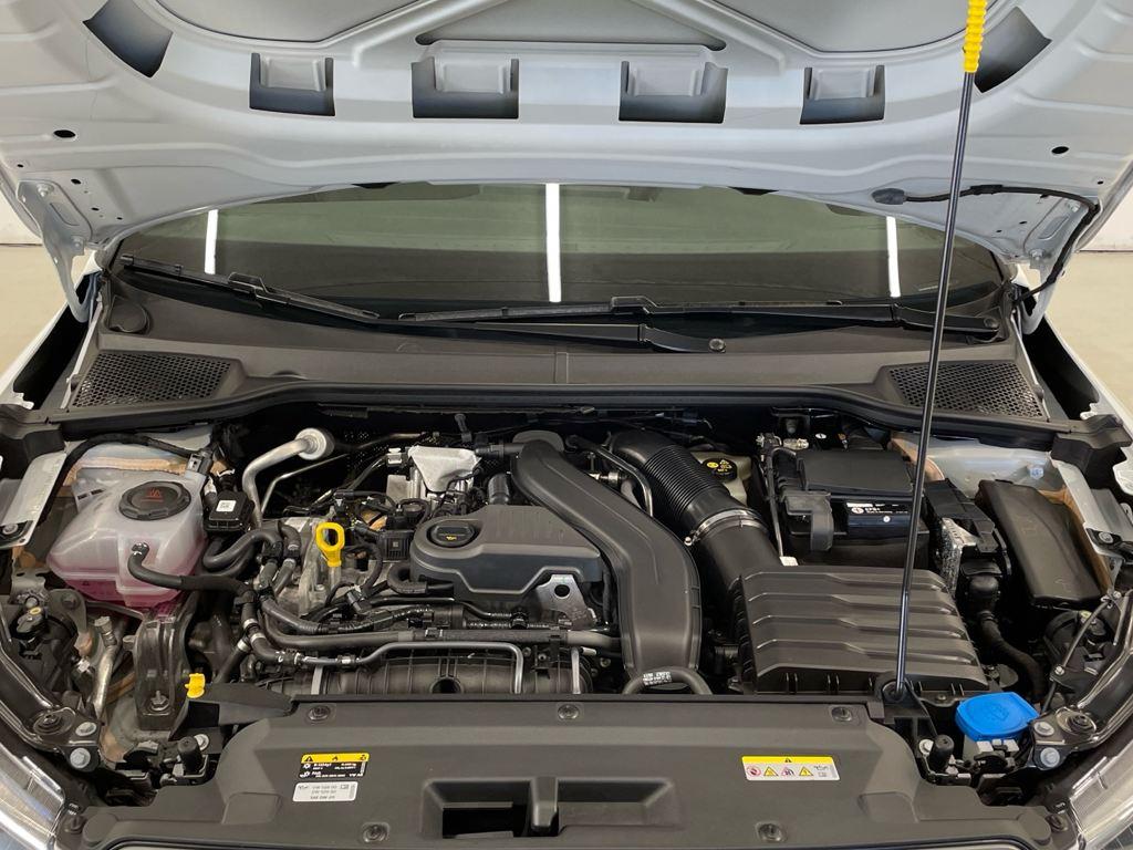 SEAT Arona 1.5 TSI en Barcelona