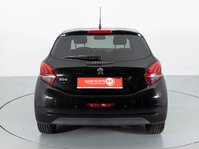 Peugeot 208 PureTech 82