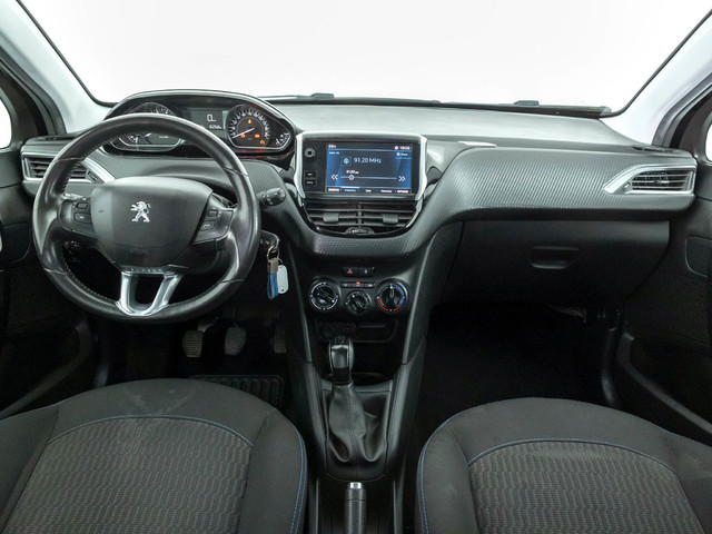 Peugeot 208 PureTech 82