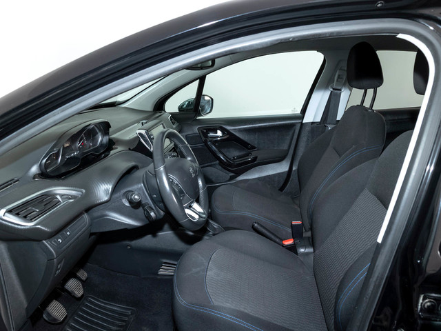 Peugeot 208 PureTech 82