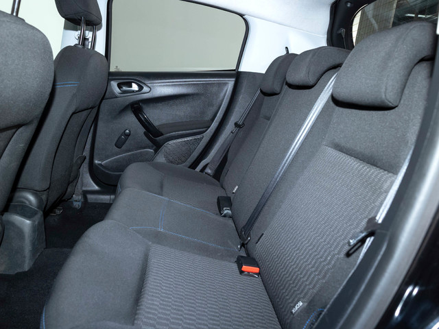Peugeot 208 PureTech 82