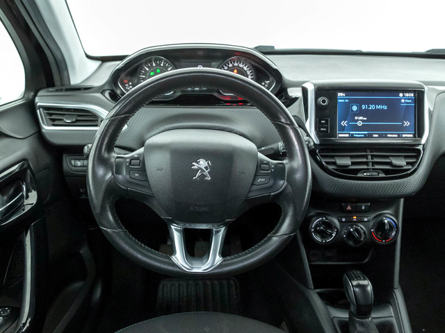 Peugeot 208 PureTech 82