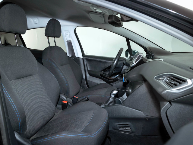Peugeot 208 PureTech 82