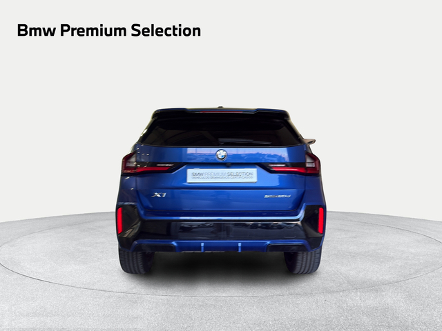 BMW X1 sDrive20d color Azul. Año 2025. 120KW(163CV). Diésel. En concesionario Carteya Motor | Campo de Gibraltar de Cádiz