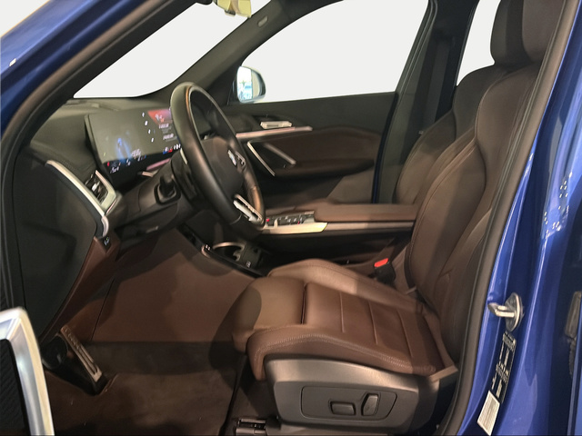 BMW X1 sDrive20d color Azul. Año 2025. 120KW(163CV). Diésel. En concesionario Carteya Motor | Campo de Gibraltar de Cádiz