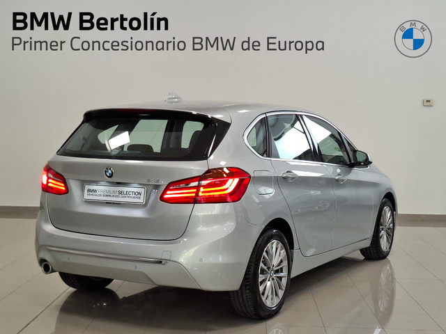 BMW Serie 2 218i Active Tourer color Gris Plata. Año 2019. 103KW(140CV). Gasolina. En concesionario Automoviles Bertolin, S.L. de Valencia