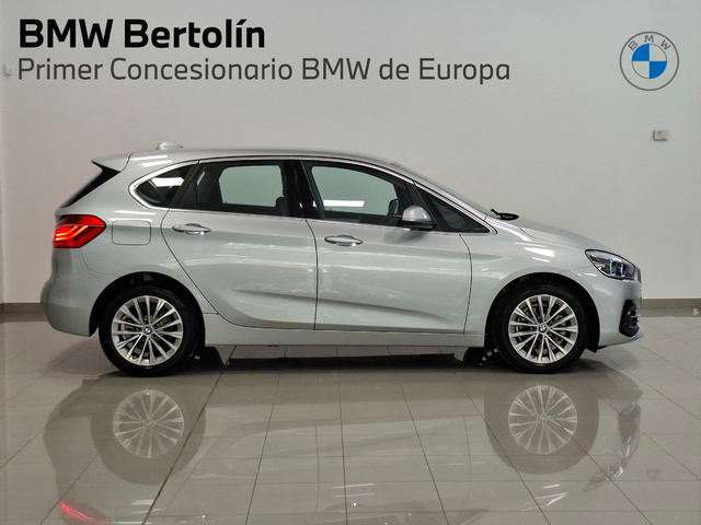 BMW Serie 2 218i Active Tourer color Gris Plata. Año 2019. 103KW(140CV). Gasolina. En concesionario Automoviles Bertolin, S.L. de Valencia