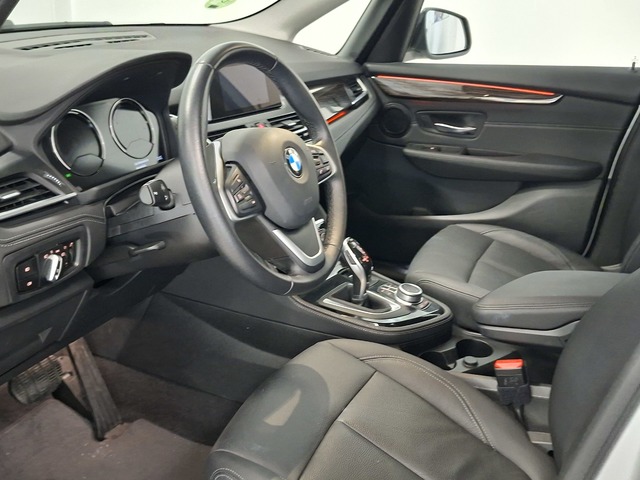 BMW Serie 2 218i Active Tourer color Gris Plata. Año 2019. 103KW(140CV). Gasolina. En concesionario Automoviles Bertolin, S.L. de Valencia