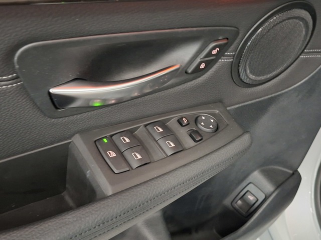 BMW Serie 2 218i Active Tourer color Gris Plata. Año 2019. 103KW(140CV). Gasolina. En concesionario Automoviles Bertolin, S.L. de Valencia