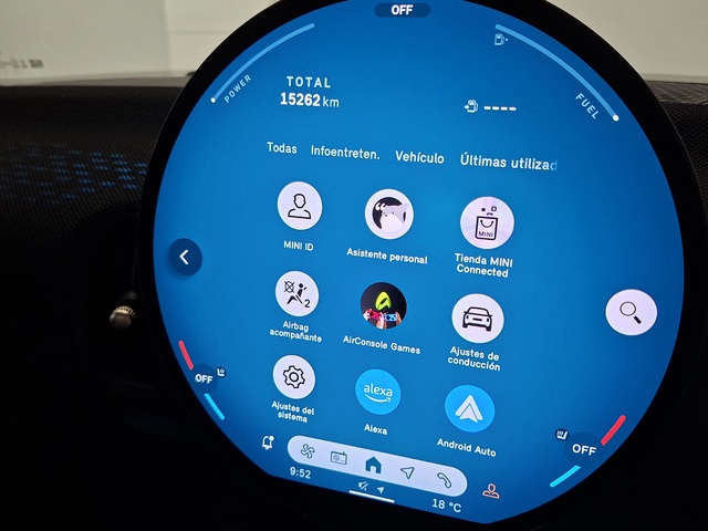 fotoG 30 del MINI MINI 5 Puertas Cooper C 115 kW (156 CV) 156cv Gasolina del 2025 en Valencia