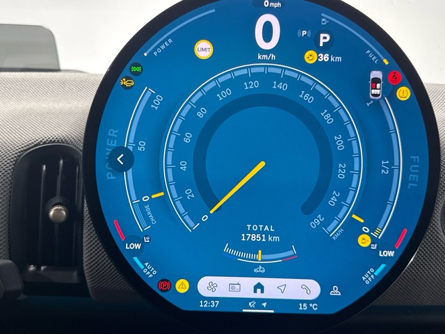 fotoG 16 del MINI MINI 5 Puertas Cooper C 115 kW (156 CV) 156cv Gasolina del 2025 en Madrid