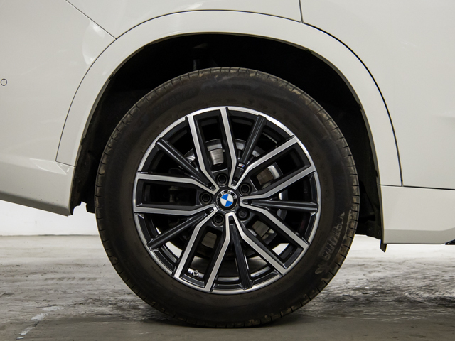 BMW X1 sDrive18d color Blanco. Año 2024. 110KW(150CV). Diésel. En concesionario BMW Fuenteolid Valladolid de Valladolid