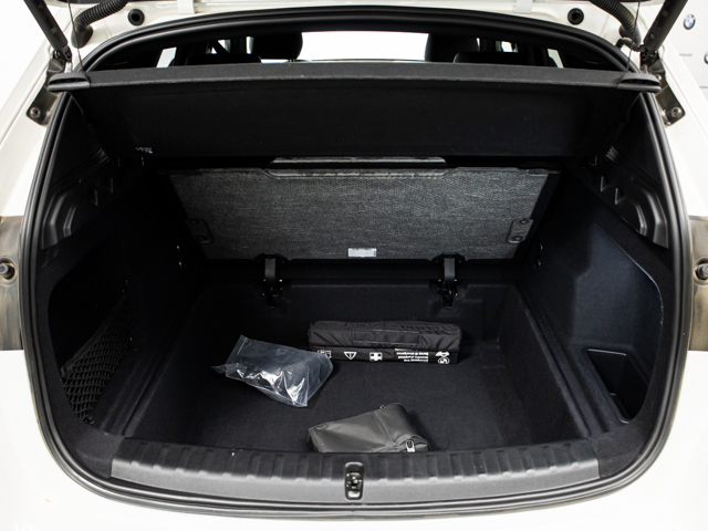 BMW X1 sDrive18d color Blanco. Año 2024. 110KW(150CV). Diésel. En concesionario BMW Fuenteolid Valladolid de Valladolid