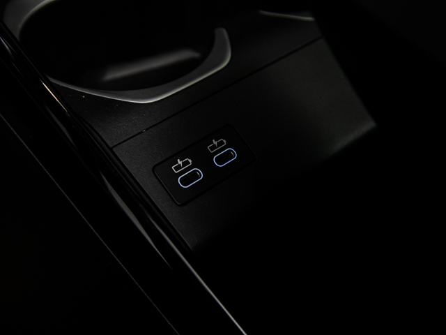 BMW X1 sDrive18d color Blanco. Año 2024. 110KW(150CV). Diésel. En concesionario BMW Fuenteolid Valladolid de Valladolid