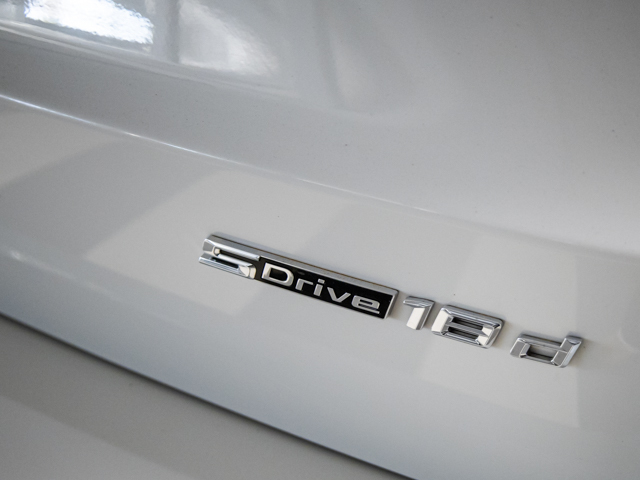 BMW X1 sDrive18d color Blanco. Año 2024. 110KW(150CV). Diésel. En concesionario BMW Fuenteolid Valladolid de Valladolid