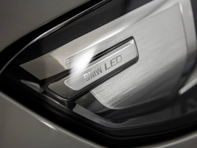 BMW X1 sDrive18d color Blanco. Año 2024. 110KW(150CV). Diésel. En concesionario BMW Fuenteolid Valladolid de Valladolid