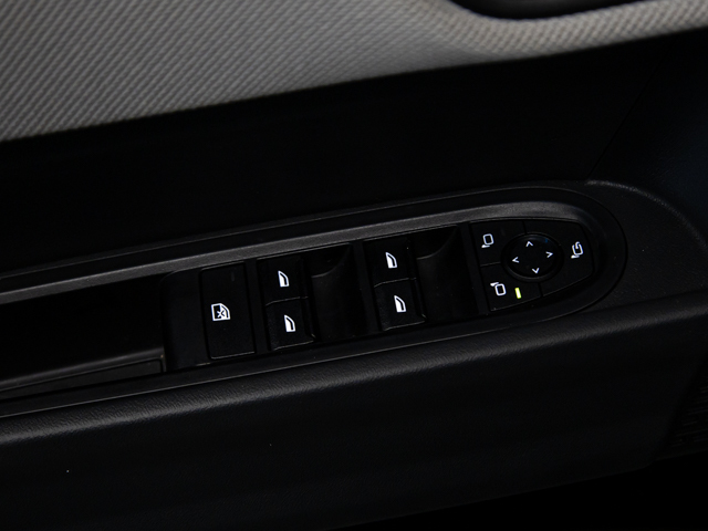 fotoG 27 del MINI MINI 5 Puertas Cooper C 115 kW (156 CV) 156cv Gasolina del 2025 en Valladolid