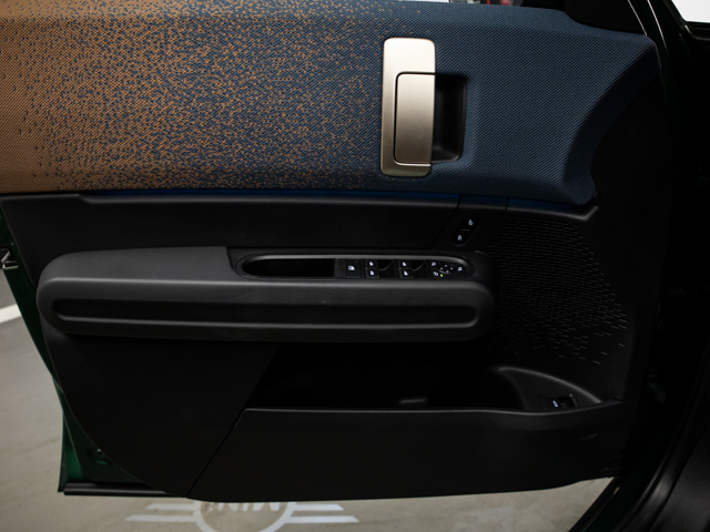 fotoG 30 del MINI MINI Countryman D 120 kW (163 CV) 163cv Híbrido Electro/Diesel del 2025 en Valladolid