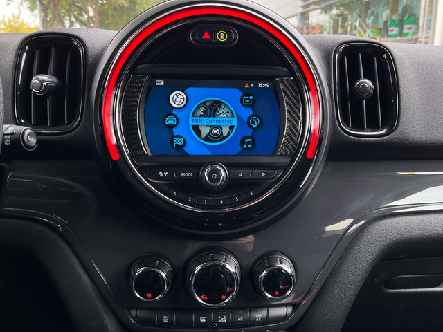 fotoG 13 del MINI MINI Countryman Cooper 100 kW (136 CV) 136cv Gasolina del 2019 en Murcia