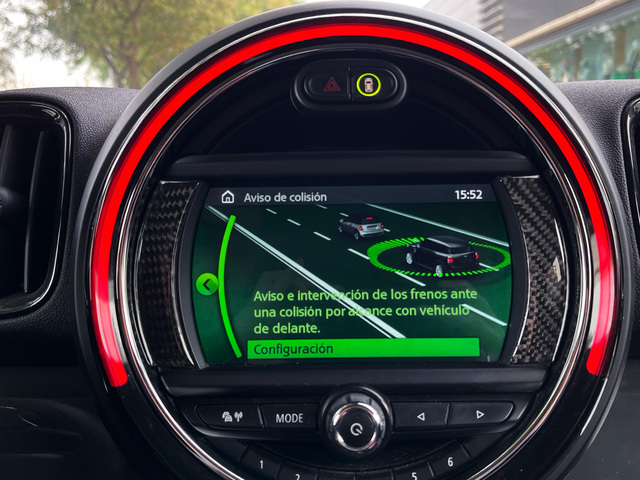 fotoG 19 del MINI MINI Countryman Cooper 100 kW (136 CV) 136cv Gasolina del 2019 en Murcia