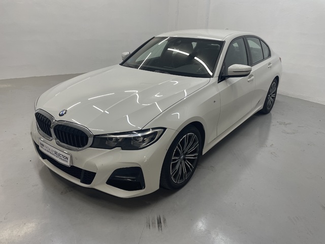 BMW Serie 3 320d color Blanco. Año 2021. 140KW(190CV). Diésel. En concesionario Cabrero Motorsport de Huesca