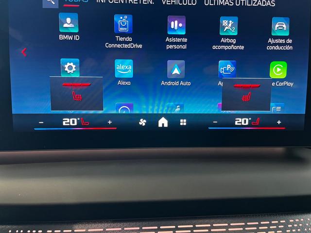 BMW Serie 1 M135i color Gris. Año 2025. 221KW(300CV). Gasolina. En concesionario Unicars Ponent de Lleida