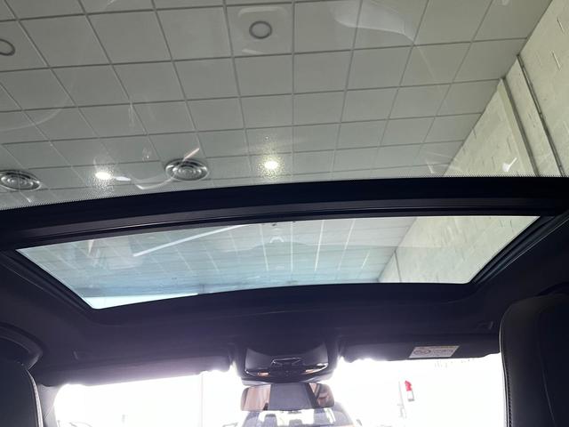 BMW Serie 1 M135i color Gris. Año 2025. 221KW(300CV). Gasolina. En concesionario Unicars Ponent de Lleida