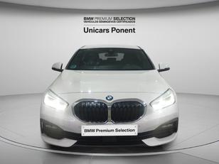 Fotos de BMW Serie 1 118d color Blanco. Año 2022. 110KW(150CV). Diésel. En concesionario Unicars Ponent de Lleida