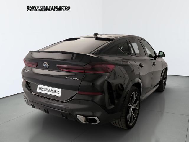 BMW X6 xDrive40d color Negro. Año 2024. 259KW(352CV). Diésel. En concesionario Automotor Premium Viso - Málaga de Málaga