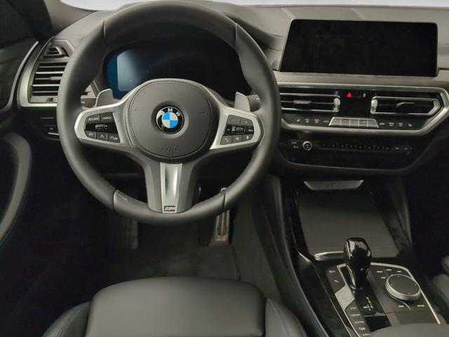 BMW X4 xDrive20d color Azul. Año 2024. 140KW(190CV). Diésel. En concesionario Automotor Premium Viso - Málaga de Málaga