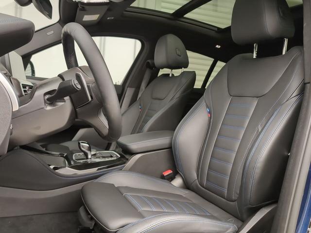 BMW X4 xDrive20d color Azul. Año 2024. 140KW(190CV). Diésel. En concesionario Automotor Premium Viso - Málaga de Málaga