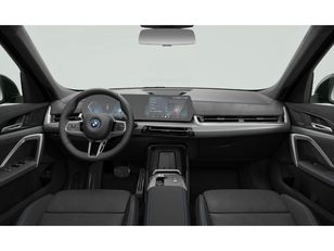 Fotos de BMW X1 xDrive25e color Negro. Año 2025. 180KW(245CV). Híbrido Electro/Gasolina. En concesionario Movilnorte El Plantio de Madrid