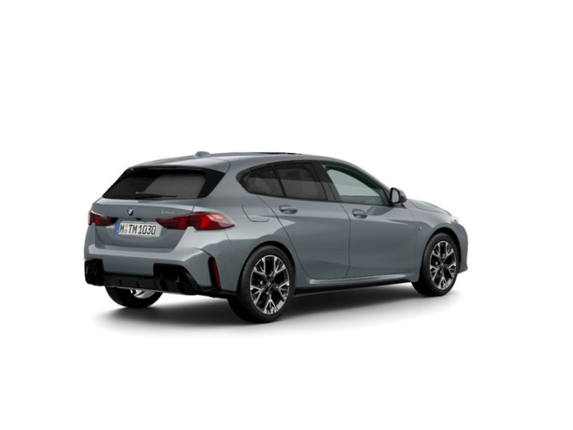 BMW Serie 1 120d color Gris. Año 2025. 120KW(163CV). Diésel. En concesionario Movilnorte El Carralero de Madrid