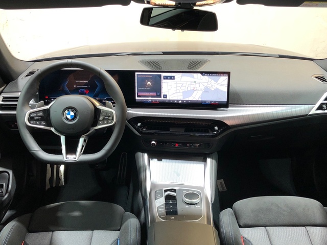BMW Serie 4 420i Gran Coupe color Azul. Año 2025. 135KW(184CV). Gasolina. En concesionario Movilnorte Las Rozas de Madrid