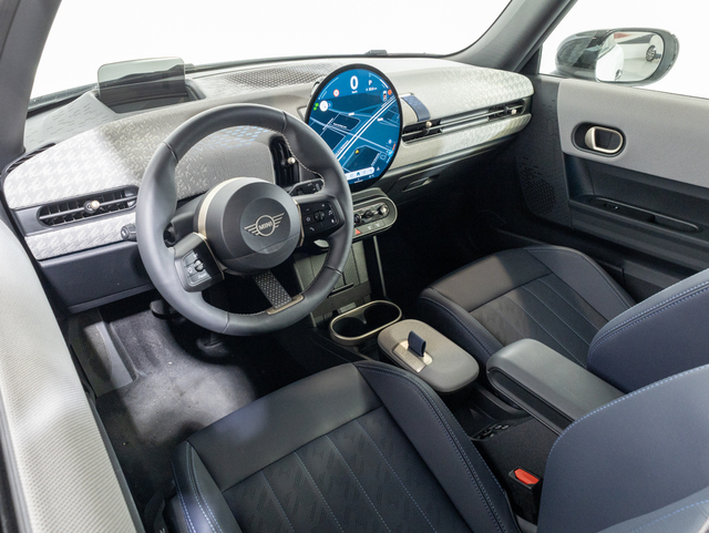 fotoG 11 del MINI MINI 3 Puertas Cooper C 115 kW (156 CV) 156cv Gasolina del 2025 en Girona