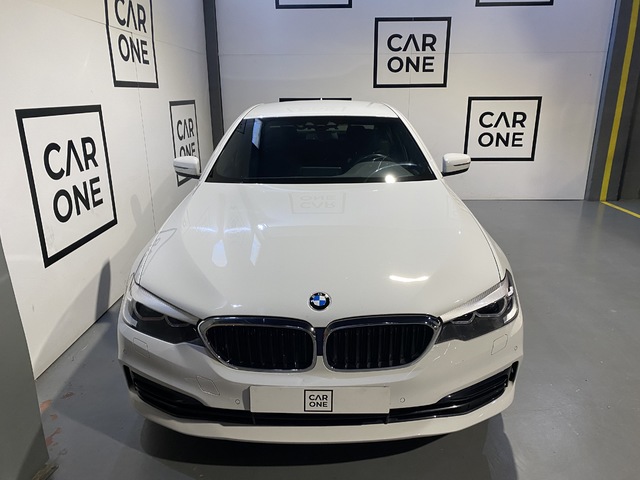 BMW Serie 5 530e 185 kW (252 CV)