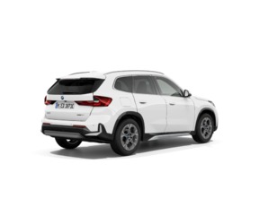 Fotos de BMW iX1 eDrive20 color Blanco. Año 2024. 150KW(204CV). Eléctrico. En concesionario Motri Motor Jaén de Jaén