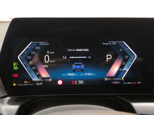 BMW Serie 1 120d color Azul. Año 2024. 120KW(163CV). Diésel. En concesionario Movilnorte El Plantio de Madrid