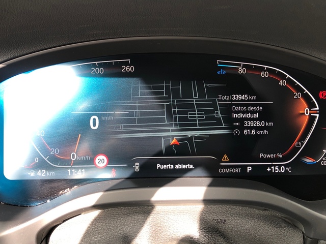 BMW X3 xDrive20d color Gris. Año 2024. 140KW(190CV). Diésel. En concesionario Vehinter Getafe de Madrid