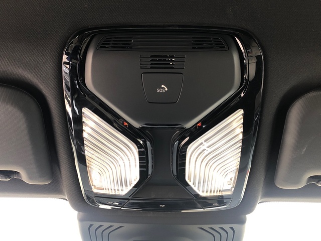 BMW X3 xDrive20d color Gris. Año 2024. 140KW(190CV). Diésel. En concesionario Vehinter Getafe de Madrid