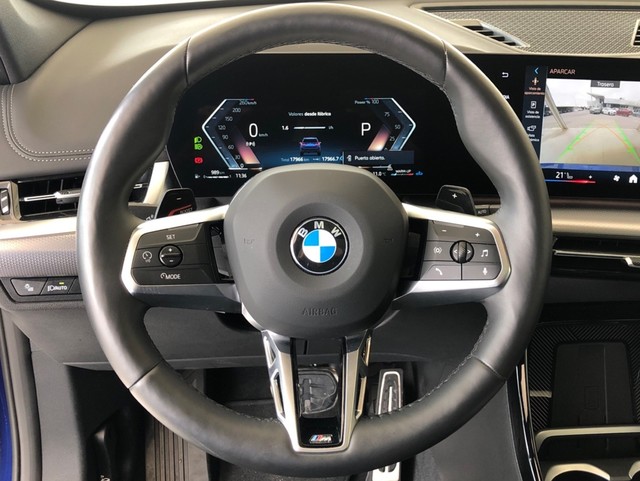 BMW X1 sDrive20d color Azul. Año 2025. 120KW(163CV). Diésel. En concesionario Vehinter Aguacate de Madrid