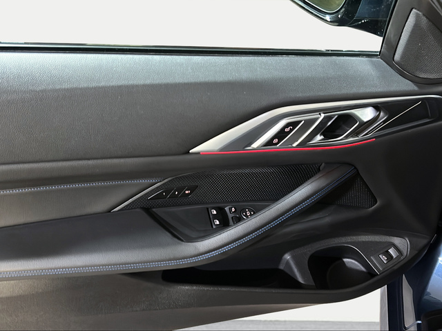 BMW Serie 4 420d Coupe color Azul. Año 2022. 140KW(190CV). Diésel. En concesionario San Pablo Motor | Su Eminencia de Sevilla