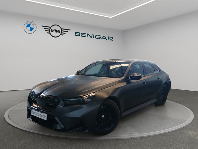 BMW M M5 color Gris. Año 2025. 535KW(727CV). Híbrido Electro/Gasolina. En concesionario GANDIA Automoviles Fersan, S.A. de Valencia