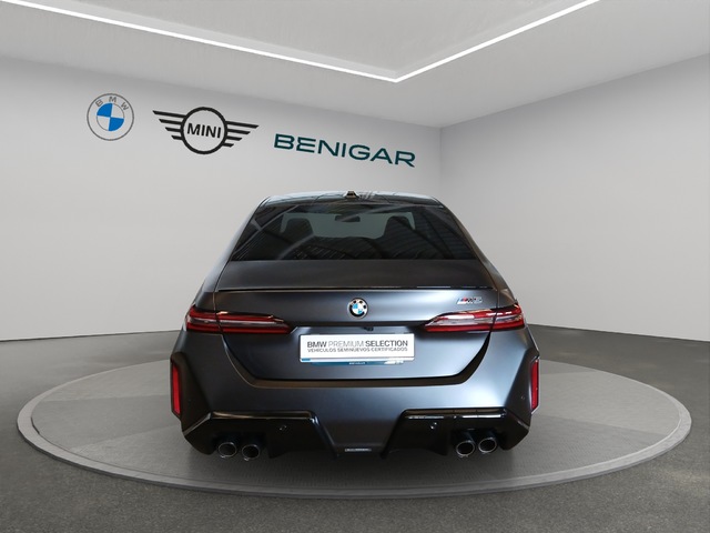BMW M M5 color Gris. Año 2025. 535KW(727CV). Híbrido Electro/Gasolina. En concesionario GANDIA Automoviles Fersan, S.A. de Valencia